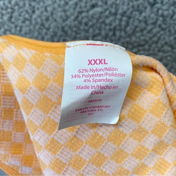 New No Boundaries Juniors Seamless Reversible Twist Bralette Sz 3XL Peach Jelly - Picture 4 of 7